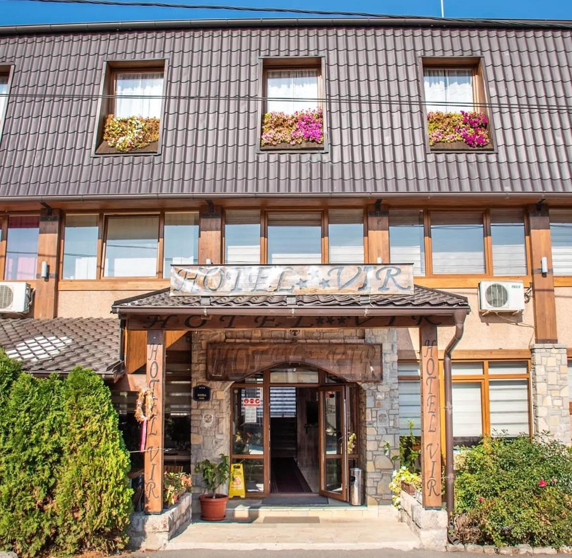 Hotel "Vir" Velika Plana Eksteriør bilde